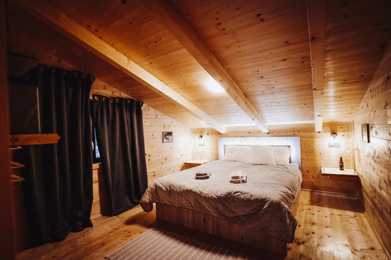 Holiday Home Nightswim Inn Vrbovec Εξωτερικό φωτογραφία